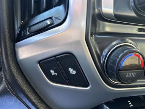 Used 2019 GMC Sierra 1500 SLE w/ SLE Value Package image 18