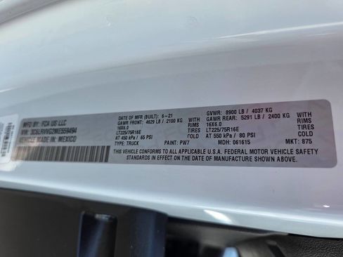 Used 2021 RAM ProMaster 2500 image 23