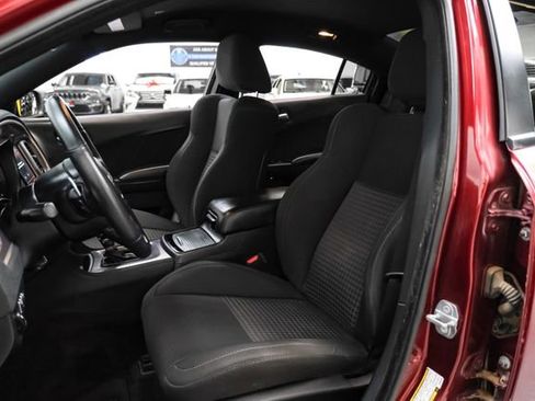 Used 2019 Dodge Charger GT w/ Blacktop Package image 27