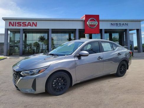 Certified 2024 Nissan Sentra S FWD image 9