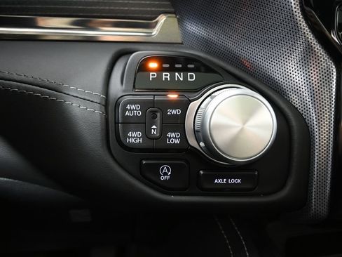 Used 2020 RAM 1500 Limited AWD/4WD image 33