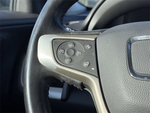 Used 2018 GMC Terrain Denali w/ Advanced Safety Package image 23