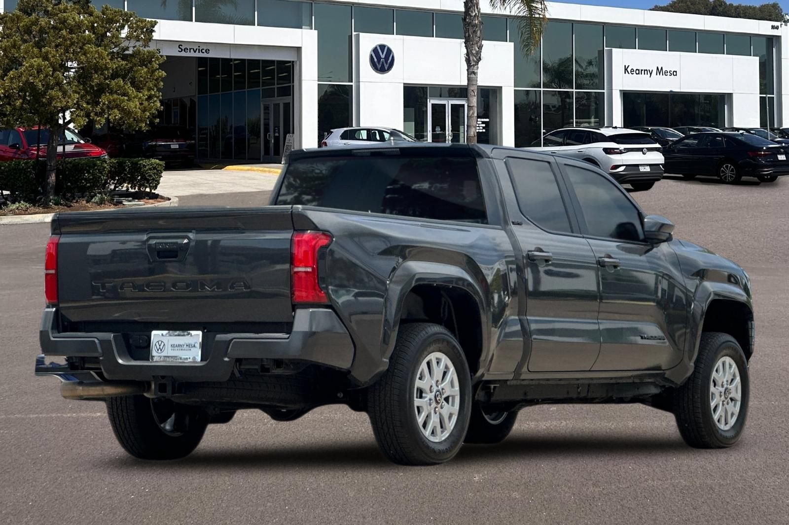 Used 2025 Toyota Tacoma SR5 RWD image 4