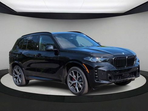 New 2026 BMW X5 xDrive40i w/ M Sport Package AWD/4WD image 2