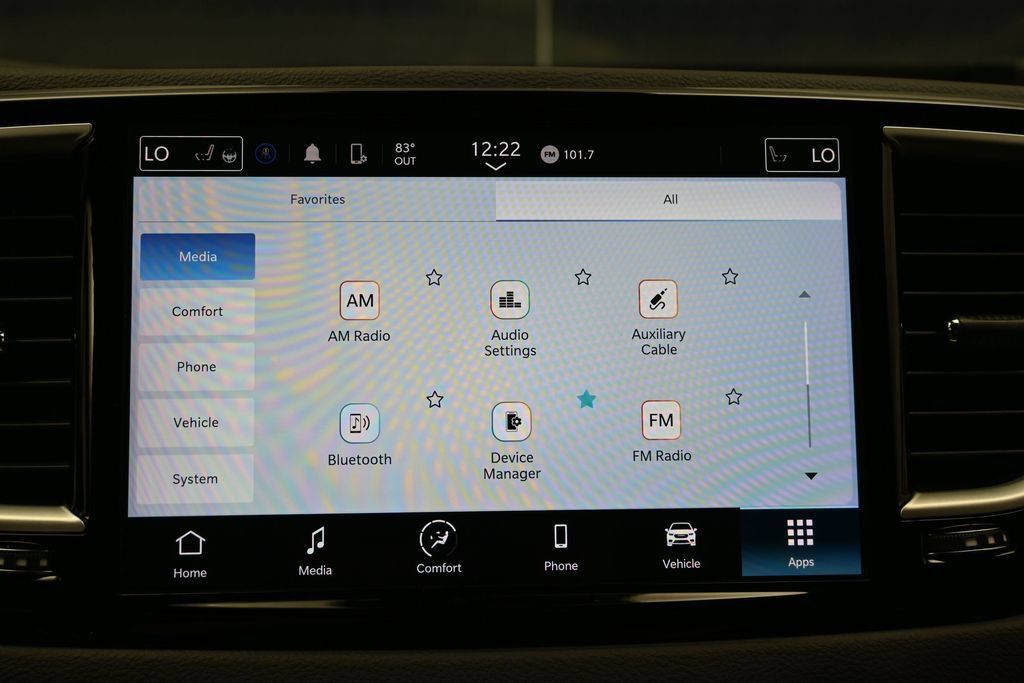 Used 2024 Chrysler Pacifica Touring-L FWD image 36