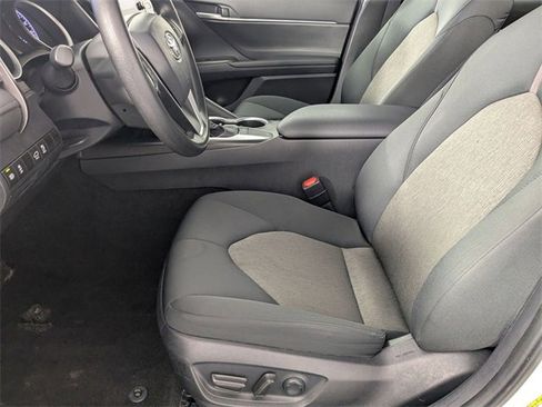 Used 2024 Toyota Camry LE image 12