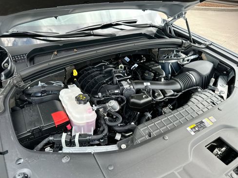 Used 2025 Jeep Grand Cherokee L Altitude image 24