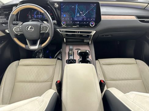 Used 2024 Lexus RX 350 w/ Convenience Package AWD/4WD image 4