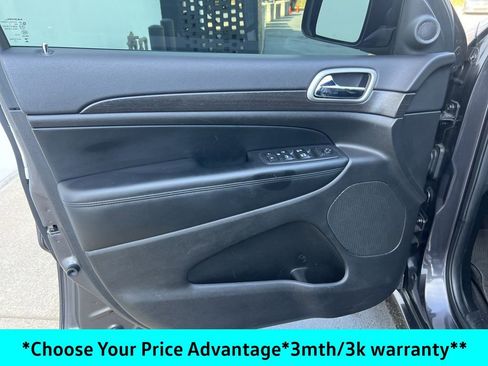 Certified 2017 Jeep Grand Cherokee Altitude image 34