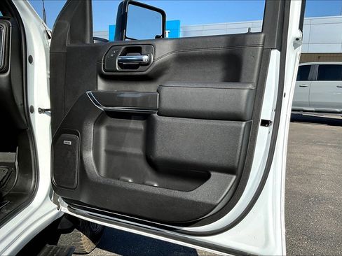 Used 2023 GMC Sierra 2500 AT4 w/ AT4 Premium Plus Package image 19