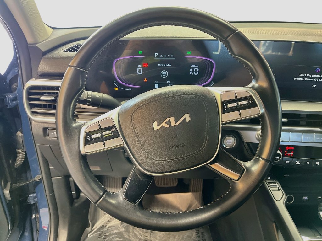 Used 2024 Kia Telluride S w/ S Sunroof Package FWD image 11