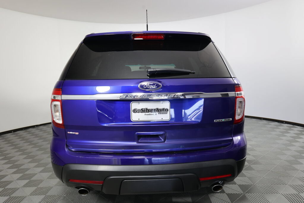 Used 2013 Ford Explorer FWD w/ Class III Trailer Tow Pkg image 3