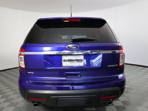Used 2013 Ford Explorer FWD w/ Class III Trailer Tow Pkg image 3
