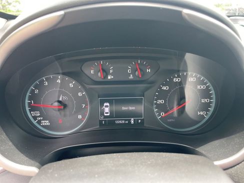 Used 2023 Chevrolet Malibu LT FWD image 24