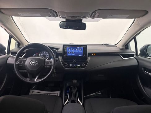 Used 2020 Toyota Corolla LE FWD image 32