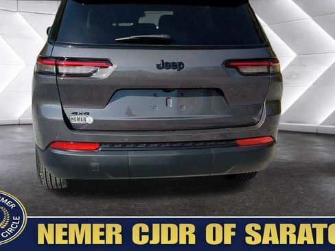 New 2025 Jeep Grand Cherokee L Altitude AWD/4WD image 6