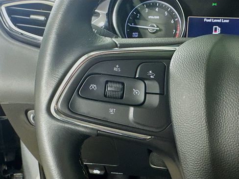 Used 2023 Buick Encore GX Preferred w/ Cold Weather Comfort Package FWD image 17