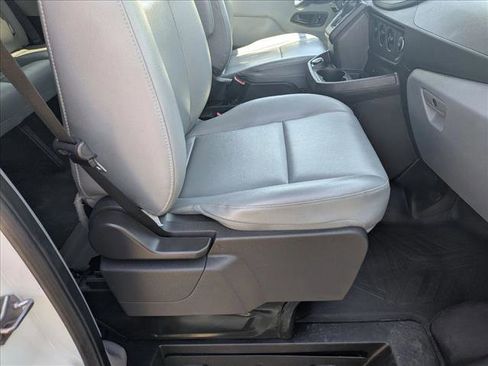 Used 2018 Ford Transit 350 XL RWD image 19