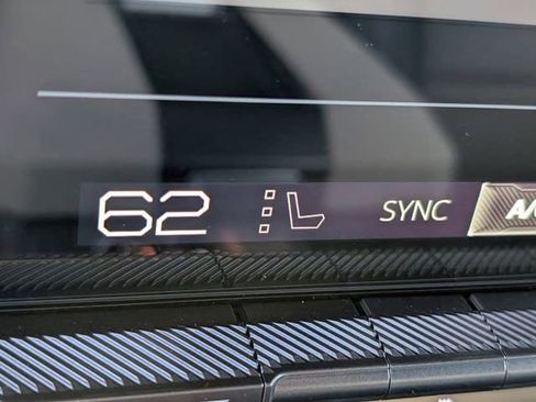 New 2026 GMC Hummer EV SUV AWD/4WD image 13