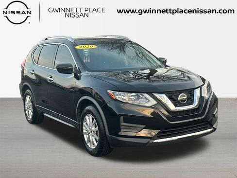 Used 2020 Nissan Rogue SV image 3