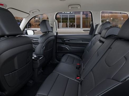 New 2025 Kia Telluride LX FWD image 18