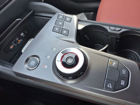 New 2026 Kia Sportage SX Prestige image 24