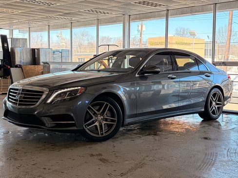 Used 2017 Mercedes-Benz S 550 S 550 4MATIC Sedan 4D image 1