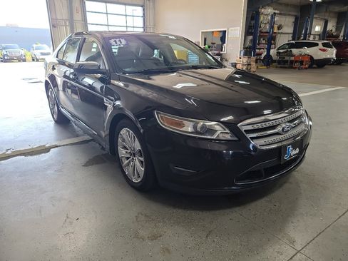 Used 2011 Ford Taurus Limited w/ 303A Rapid Spec Order Code image 4