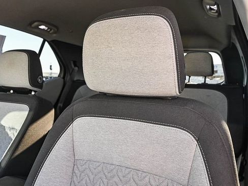 Used 2022 Chevrolet Equinox LT w/ Driver Convenience Package FWD image 29