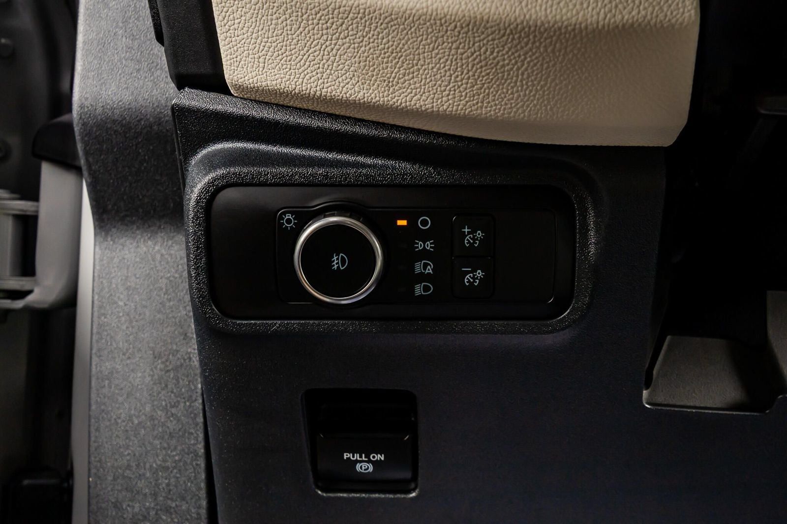 Used 2026 Ford Bronco Heritage Edition AWD/4WD image 17