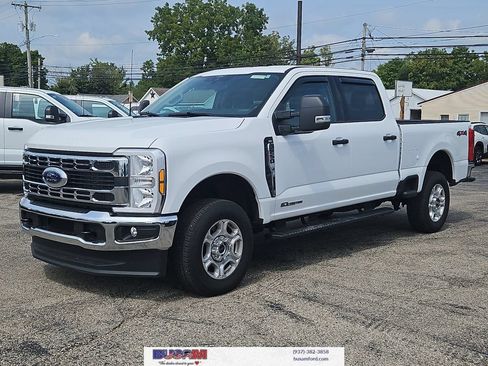Used 2025 Ford F250 XLT AWD/4WD image 2