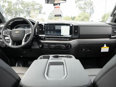 New 2026 Chevrolet Silverado 1500 LT w/ Leather Package image 18