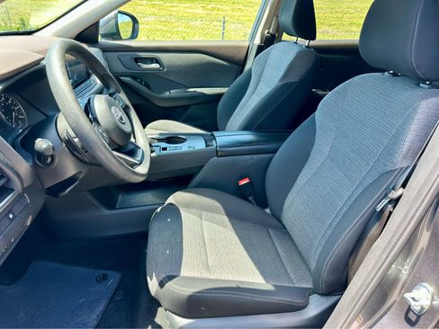 Used 2023 Nissan Rogue SV FWD image 12