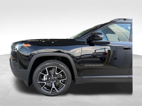 New 2026 Jeep Cherokee Overland AWD/4WD image 24