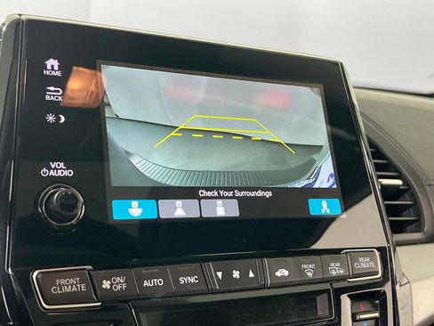 Used 2023 Honda Odyssey EX-L image 13