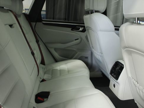 New 2026 Porsche Macan GTS image 45