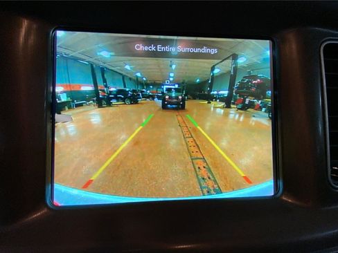 Used 2023 Dodge Charger SXT image 13