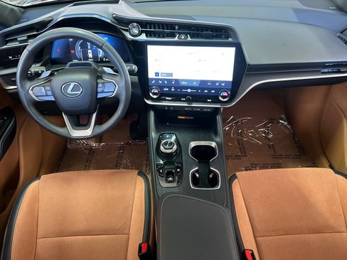 Used 2023 Lexus RZ 450e Premium w/ Accessory Package (2T) AWD/4WD image 17