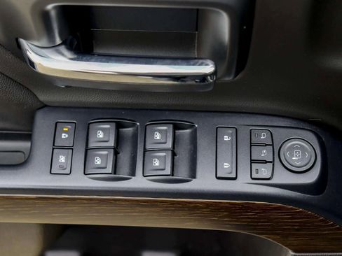 Used 2019 GMC Sierra 2500 Denali image 15