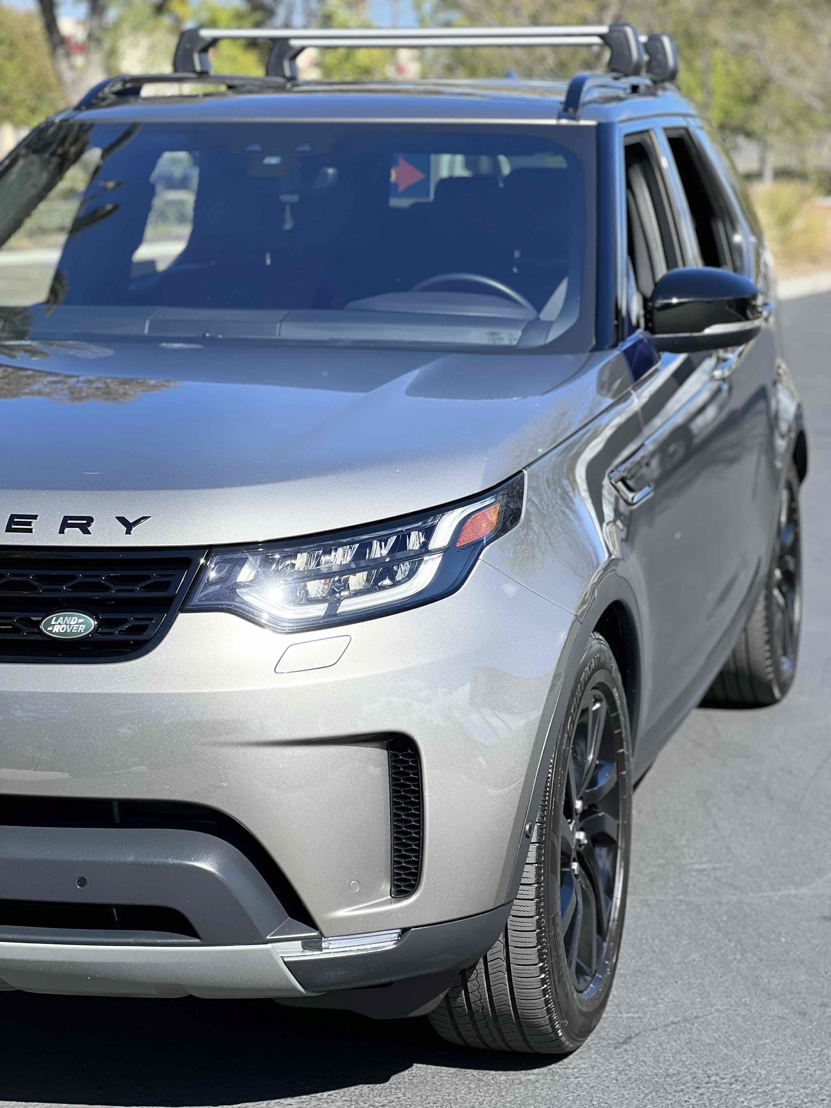 Used 2018 Land Rover Discovery HSE AWD/4WD image 58
