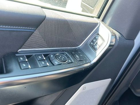 Used 2025 Ford F350 Platinum image 23