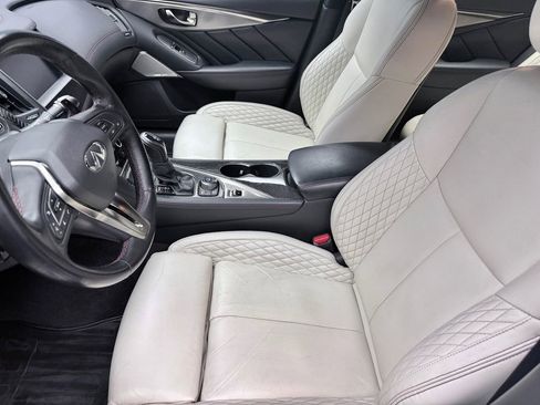 Used 2020 INFINITI Q50 Red Sport 400 AWD/4WD image 9