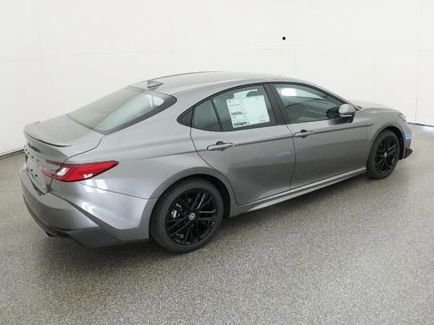 New 2026 Toyota Camry SE image 9