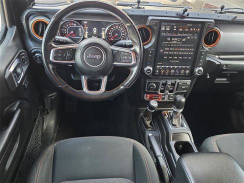Used 2021 Jeep Gladiator Mojave image 12