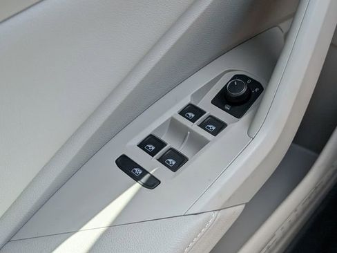 New 2026 Volkswagen Jetta S FWD image 25