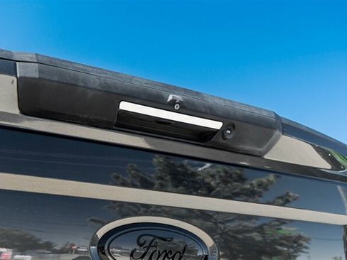 Used 2019 Ford F250 Lariat w/ Lariat Ultimate Package AWD/4WD image 18