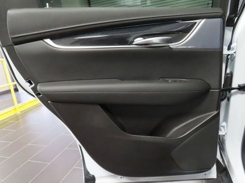 Certified 2024 Cadillac XT5 Premium Luxury FWD image 10