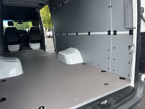 New 2025 Mercedes-Benz Sprinter 3500 image 48