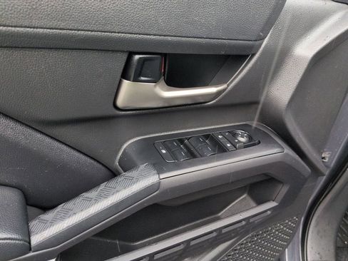 Used 2024 Toyota Tacoma TRD Off-Road AWD/4WD image 10
