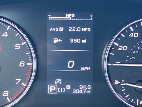 Used 2025 Subaru Crosstrek 2.5i Limited w/ Crosstrek Mirror Package image 12